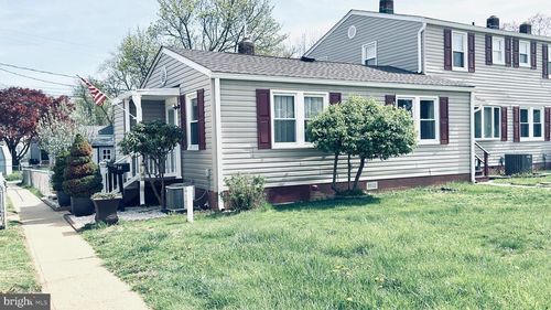 22 Belshaw Ave, Eatontown, NJ, 07724-2932 | Card Image