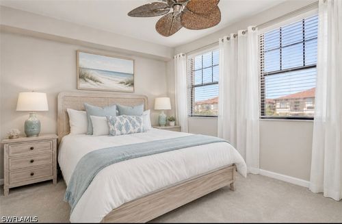 305-12965 Positano Cir, NAPLES, FL, 34105-4902 | Card Image