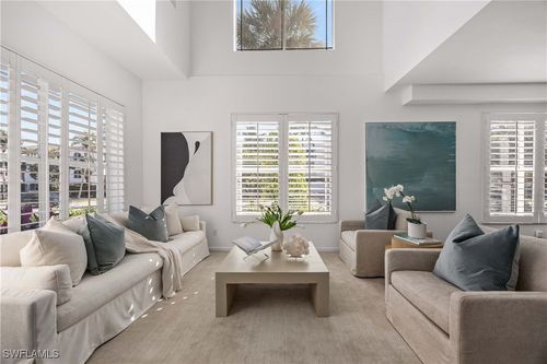 980 5th Street S, Naples, FL, 34102 | Card Image