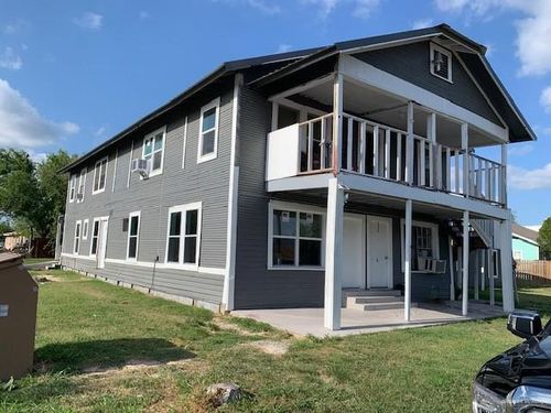 122 W Washington Ave, Harlingen, TX, 78550-5477 | Card Image