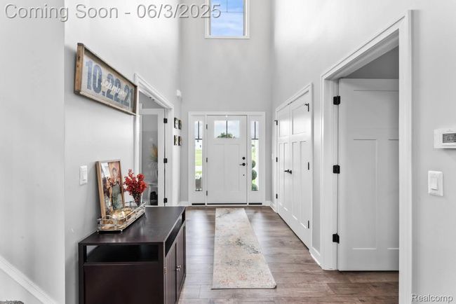 Foyer | Image 13