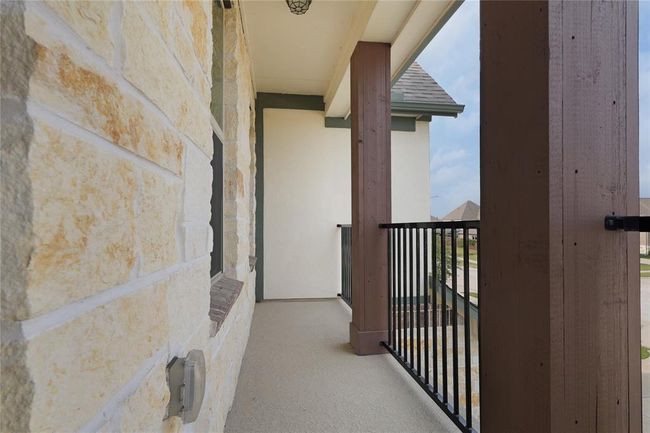 6026 Lake Bridge Ln, House other with 4 bedrooms, 4 bathrooms and 2 parking in Manvel TX | Image 4