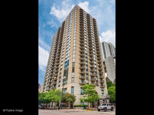 509-70 W Huron St, Chicago, IL, 60654-5335 | Card Image