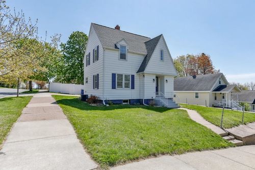 303 S 9th Ave, Wausau, WI, 54401-4540 | Card Image