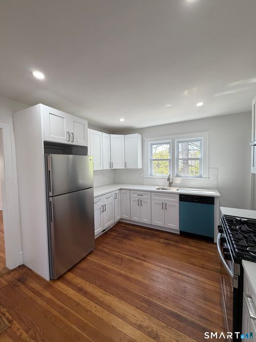 2-234 Savoy Street, Bridgeport, CT, 06606 | Card Image