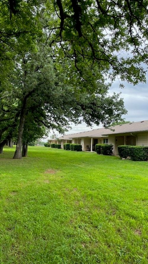 6169 Fm 902, Gainesville, TX, 76240-8482 | Card Image