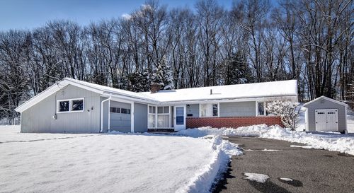 38 Bradford Rd, Framingham, MA, 01701-3383 | Card Image