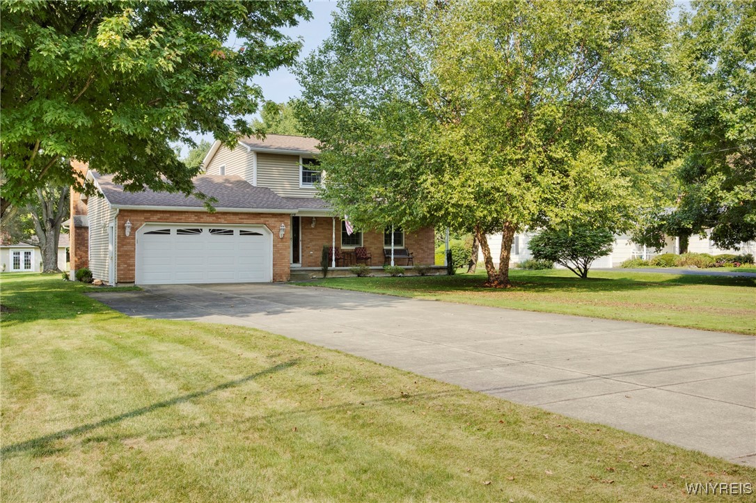 Schultz Rd, North Tonawanda, NY 14120