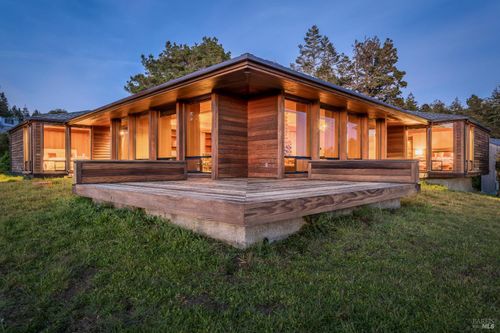 326 Conifer Close, The Sea Ranch, CA, 95497 | Card Image