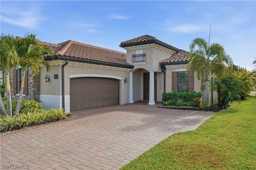 28091 Foxrock Ct, BONITA SPRINGS, FL, 34135-3123 | Card Image