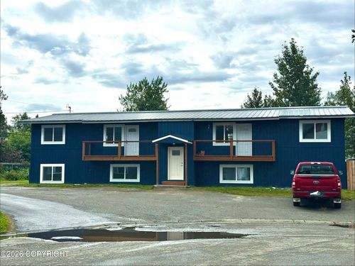 2330 Homestead Ct, Anchorage, AK, 99507-1366 | Card Image