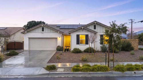 9019 Black Thorn St, Jurupa Valley, CA, 92509-4929 | Card Image