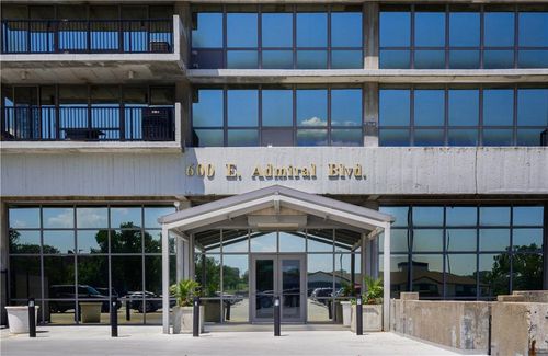 apt-1505-600 Admiral Blvd, Kansas City, MO, 64106-1578 | Card Image