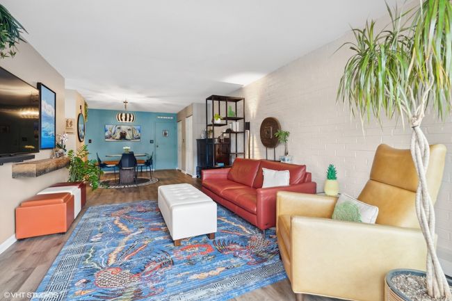 APT-705 - 3900 N Pine Grove Ave, Condo with 1 bedrooms, 1 bathrooms and 1 parking in Chicago IL | Image 5