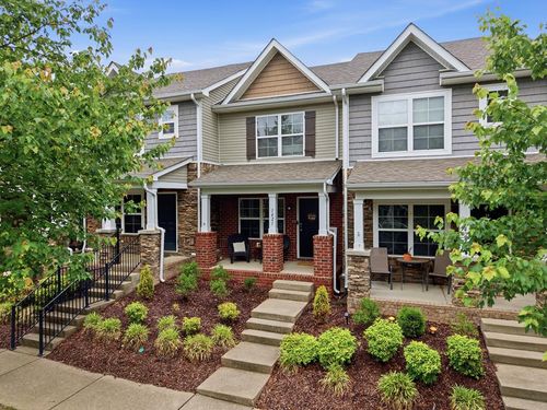 1421 Riverbrook Dr, Hermitage, TN, 37076-3575 | Card Image