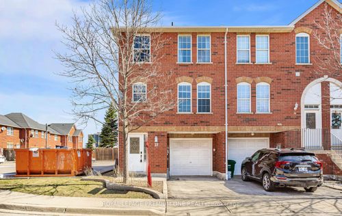23-6860 Meadowvale Town Centre Cir, Mississauga, ON, L5N7T4 | Card Image