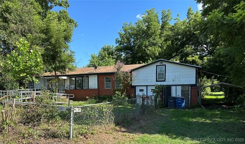 4950 E 41st Street N, Tulsa, OK, 74115 | Card Image