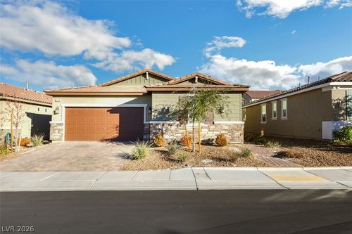 2720 Alta Vista St, Henderson, NV, 89044-1696 | Card Image