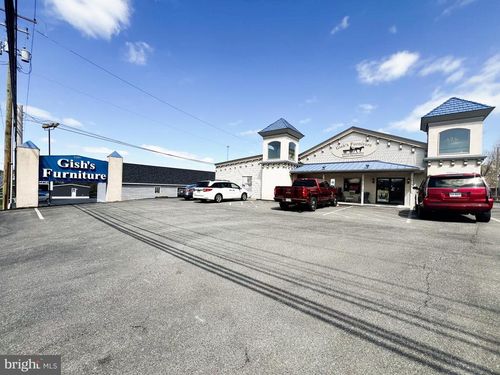 2191 Lincoln Hwy E, LANCASTER, PA, 17602-1130 | Card Image