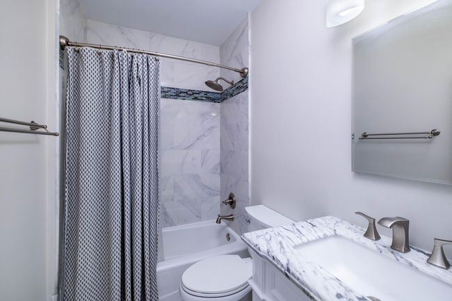 Guest Bathroom | Image 18
