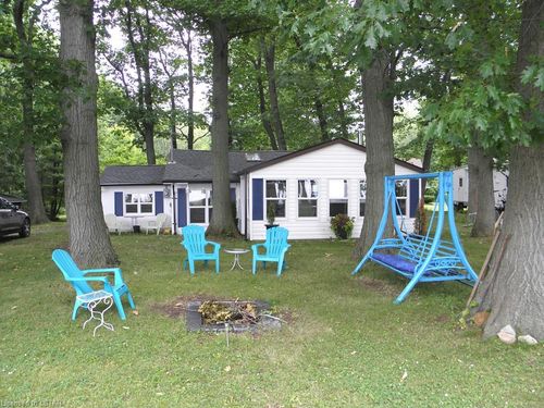 9700 Lake Rd, Kettle And Stony Point Fn, ON, N0N1J1 | Card Image