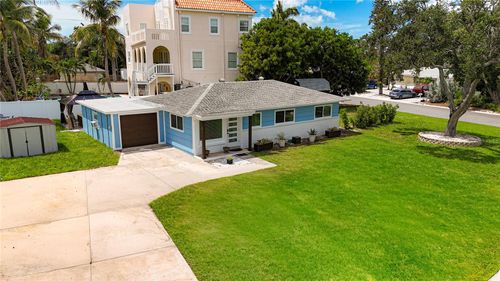 3982 Poinsettia Dr, ST PETE BEACH, FL, 33706-2639 | Card Image