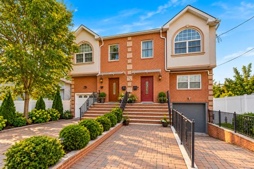b-796 2nd St, Secaucus, NJ, 07094 | Card Image