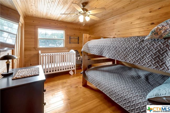 403 Bay St, House other with 4 bedrooms, 3 bathrooms and null parking in Austwell TX | Image 31
