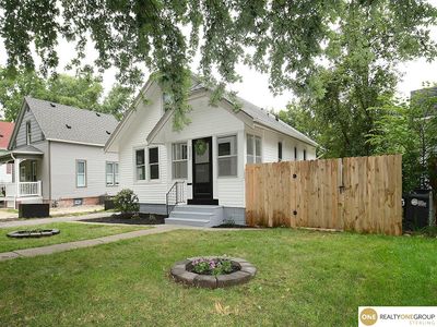 2320 N 62 Street, House other with 3 bedrooms, 1 bathrooms and null parking in Omaha NE | Image 2