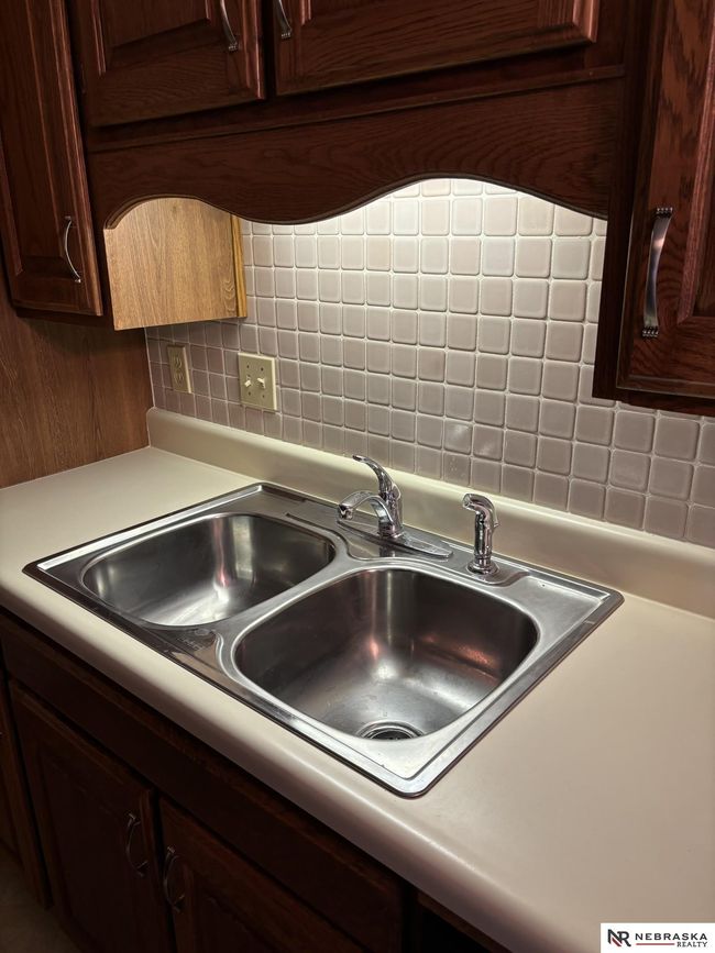 UNIT-302 - 3001 S 51 St Street Ct, Condo with 2 bedrooms, 1 bathrooms and 1 parking in Lincoln NE | Image 7
