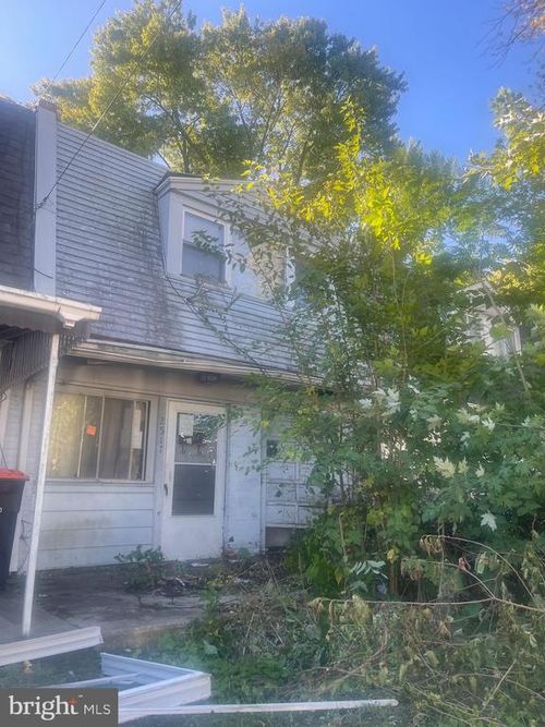 2517 Peoples St, CHESTER, PA, 19013-1439 | Card Image