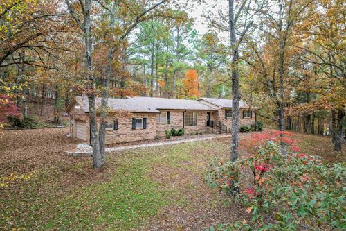 567 S 6th St, Selmer, TN, 38375-2076 | Card Image