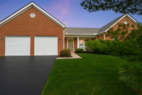 5882 Oak Path Ln, Columbus, OH, 43213-7302 | Card Image