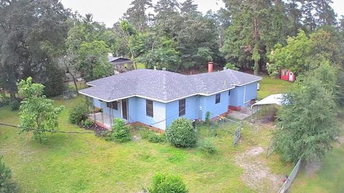 365 W Pine St, Varnville, SC, 29944-9613 | Card Image