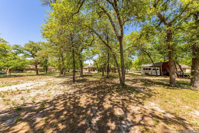 162 Champions Blvd, House other with 3 bedrooms, 2 bathrooms and null parking in La Vernia TX | Image 33