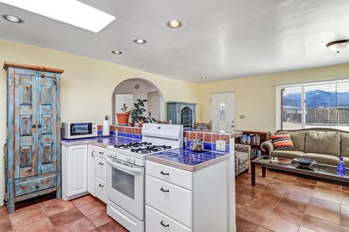 99 W Romero Rd, Ranchos De Taos, NM, 87557 | Card Image