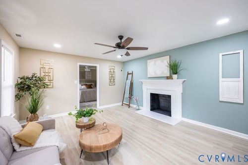 1859 Ramblewood Rd, Petersburg, VA, 23805-2900 | Card Image