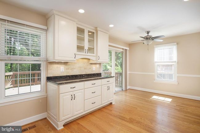 7710 Asterella Ct, Townhouse with 3 bedrooms, 4 bathrooms and null parking in SPRINGFIELD VA | Image 11
