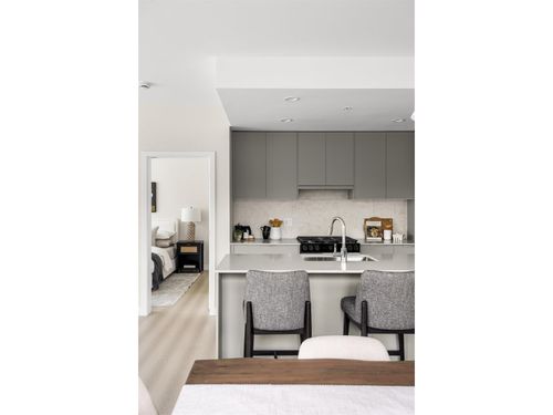 206-20049B 82 Avenue, Langley, BC, V2Y4A6 | Card Image