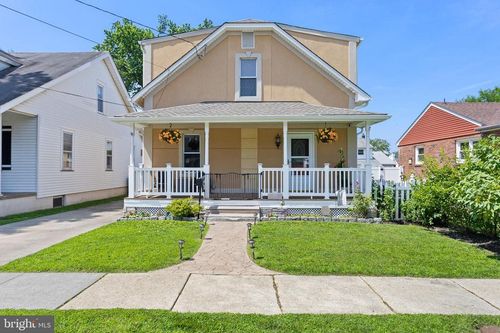 208 Main St, DELRAN, NJ, 08075-1155 | Card Image