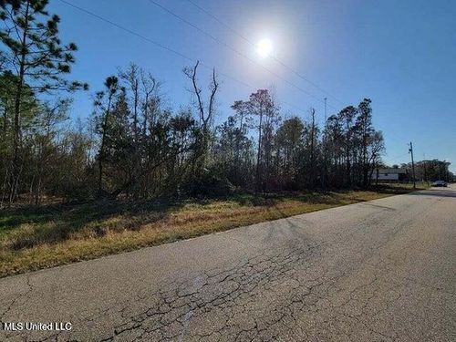 Lot 15-18 Tombigbee St, Bay Saint Louis, MS, 39520-7143 | Card Image