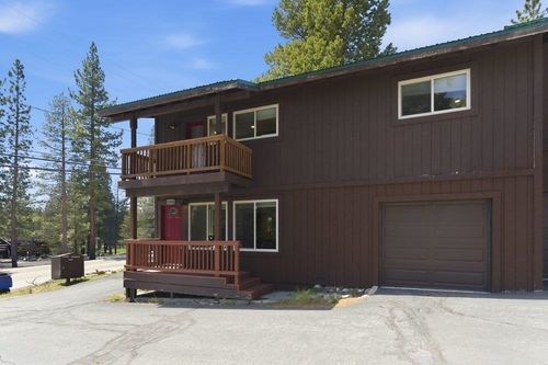 12835 Northwoods Blvd, Truckee, CA, 96161-6338 | Card Image