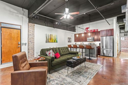 ste-106b-1339 S Flores St, San Antonio, TX, 78204-1680 | Card Image