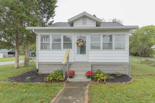 2000 S Red Bank Rd, Evansville, IN, 47712-9101 | Card Image