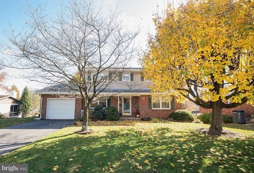 470 Highland Ave, KUTZTOWN, PA, 19530-1207 | Card Image