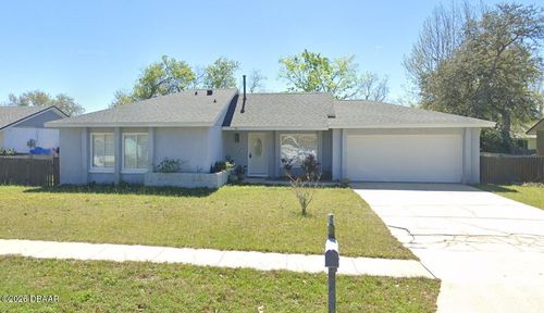 121 Village Ln, Daytona Beach, FL, 32119-2388 | Card Image