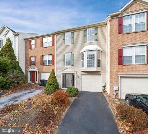 204 Barclay Dr, Hockessin, DE, 19707-8909 | Card Image