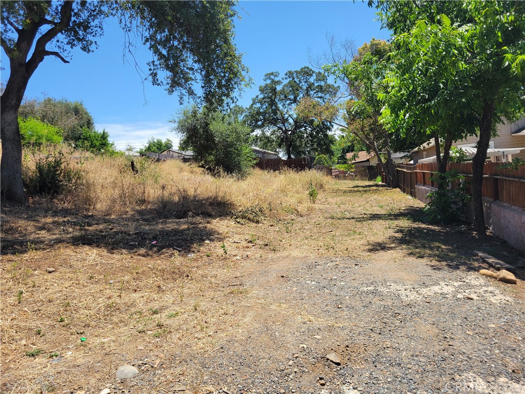 Land in Oroville
