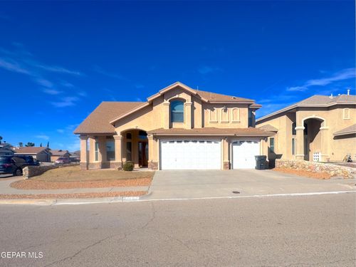 413 Claiborne St, Horizon City, TX, 79928-2500 | Card Image