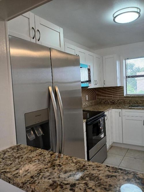 405-4760 Lucerne Lakes Blvd W, Lake Worth, FL, 33467-8922 | Card Image